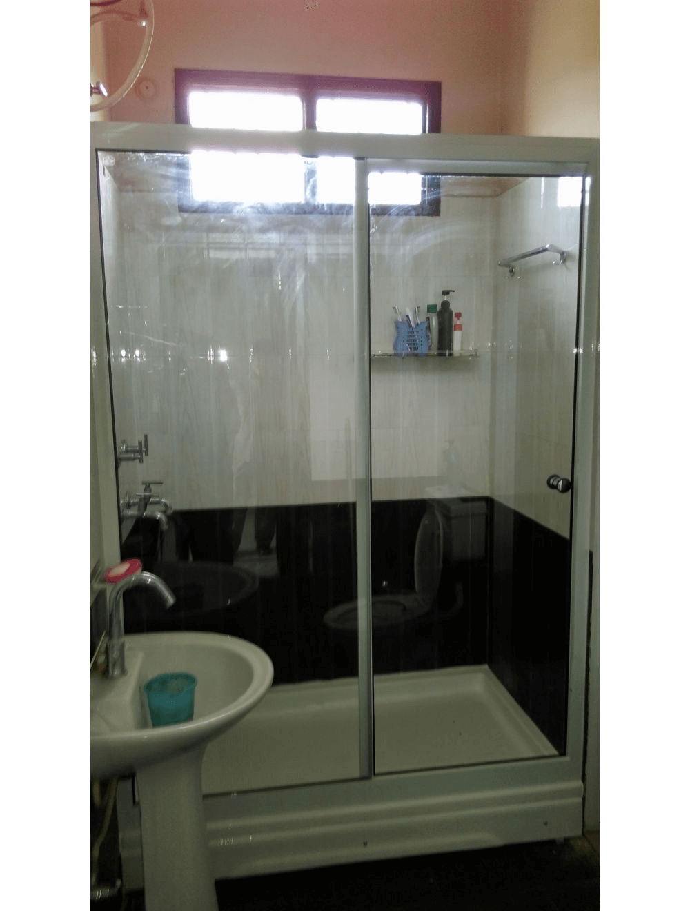 Sliding Shower Enclosure (5.5' x 7') Madonna Shower Enclosure