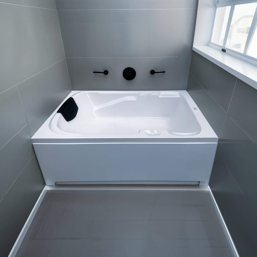 Euro Freestanding_tinypng